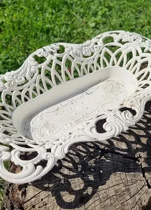 Винтажная ваза, фруктовница, конфета с роскошным узором.