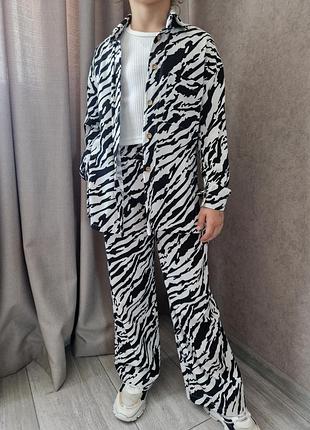 Костюм ( штани,  рубашка,  топ)