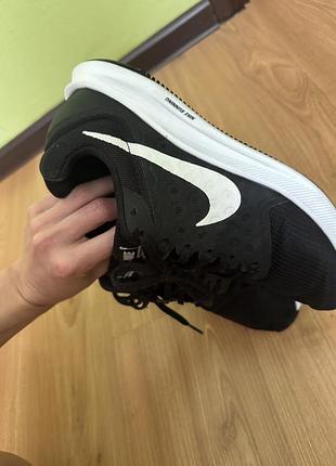 Жіночі кросівки nike