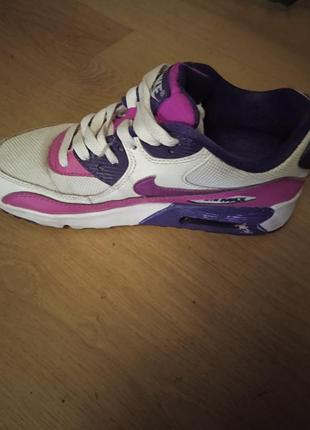 Кроссовки женские 36.5 размер.