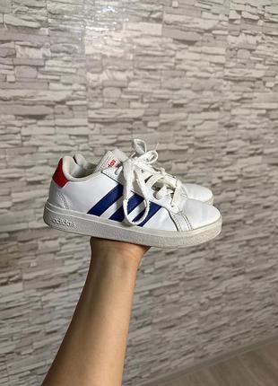 Кросівки adidas 30p.