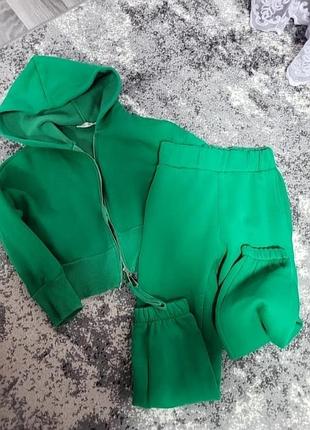 Спортивный костюм