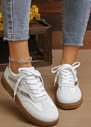 Женские белые кеды. стелька 26.5