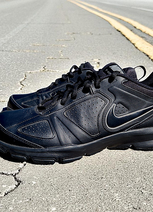 Оригінальні шкіряні кросівки nike t-lite xi (616544-007)