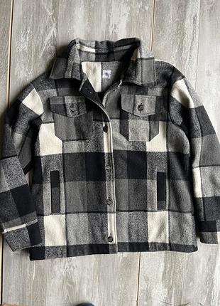 Тепла куртка демі на підкладці