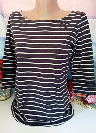 Футболка женская.