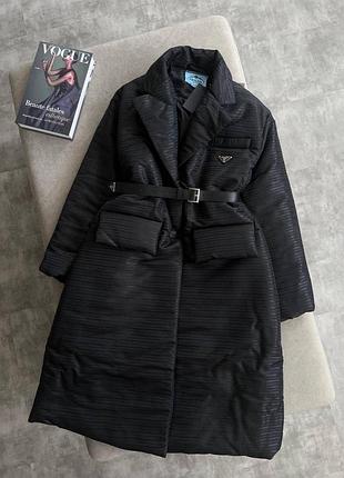 Жіноче пальто