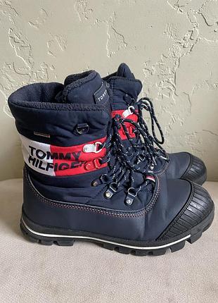 Зимові чоботи