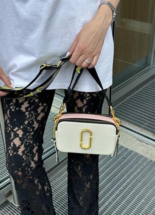 Сумка marc jacobs the snapshot beige/powder