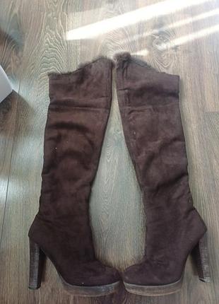 Высокие сапоги 38 размер.