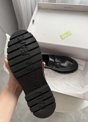 Нові лофери calvin klein в коробці