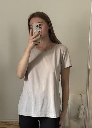 Котонова футболка 42р