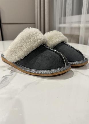 Домашні  натуральні тапки з овечої шкіри.