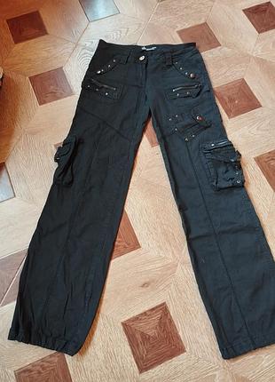 Женские джинсы