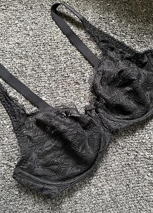 Бюстгальтер черный на косточках ажурный без пуш ап 75c