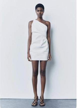 Біла коктейльна сукня від zara