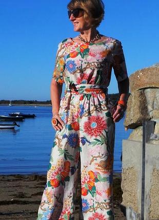 Квітковий різнобарвний комбінезон колаборація брендів ліоцел комбез з поясом