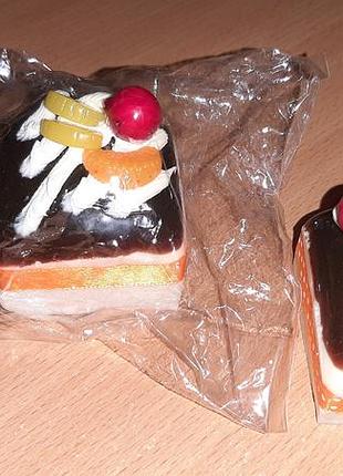 Сквиш антистресс пирожное на магните ароматизированное внимательно читайте условия пересылки!