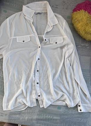 Блузка белая