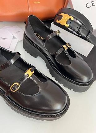 Женские туфли