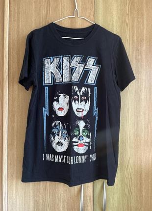 Футболка kiss