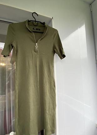 Платье женское по фигуре в идеальном состоянии