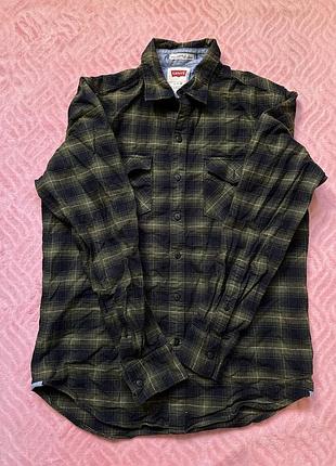 Мужская рубашка