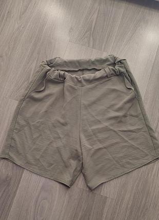 Шорти жіночі