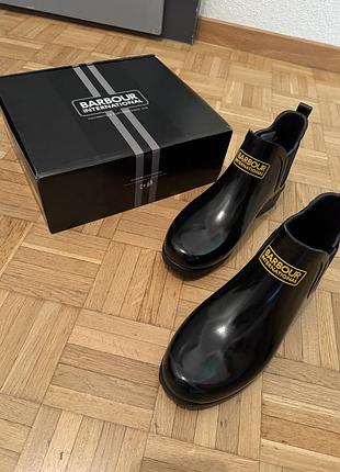 Чоботи barbour international гумові на осінь розмір 40/41