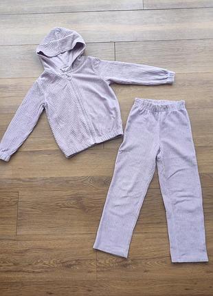 Костюм h&m 122/128