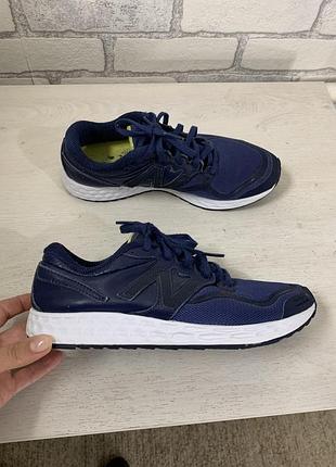 Кросівки шкіра