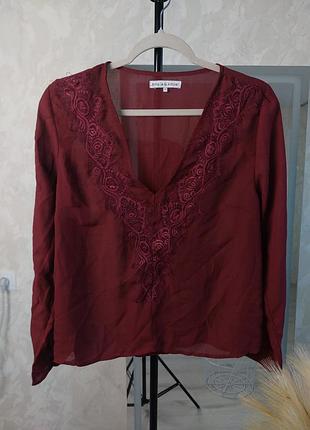 Шифоновая блуза бургунди с кружевом