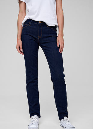 Базовые женские джинсы