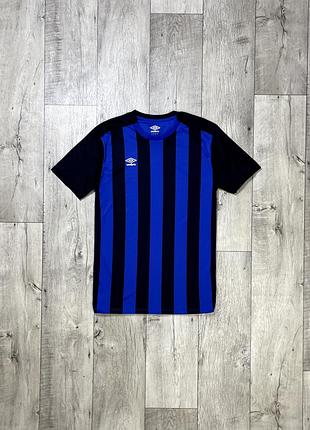 Umbro футболка xl размер спортивная полосатая оригинал