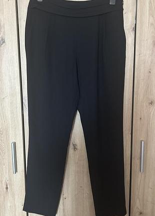 Брюки чорні mango 3