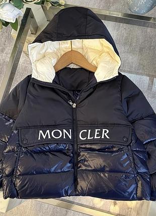 Новинка від moncler, стильний пуховик унісекс