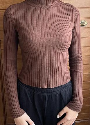 Шоколадний гольф stradivarius