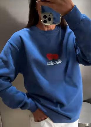 Стильний світшот з принтом