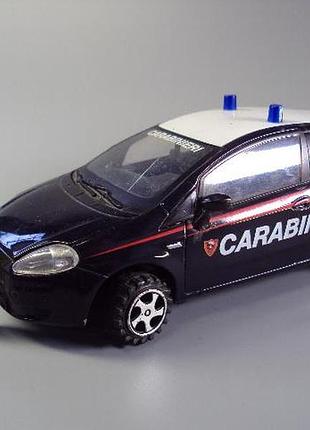 Машинка fiat grand punto carabinieri 112 mondo motors 1:24 карабинеры китай длина 16 см №9109