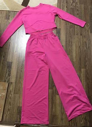 Брючный костюм, штани палаццо  46р