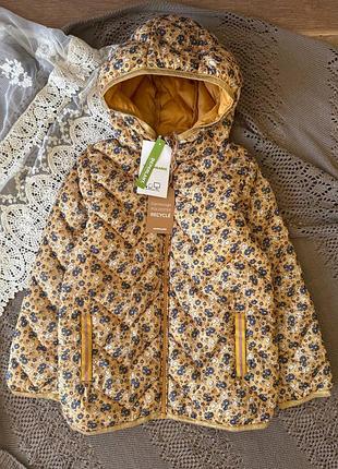Осіння весняна куртка на дівчинку 6 років стьогана стьобана легенька
