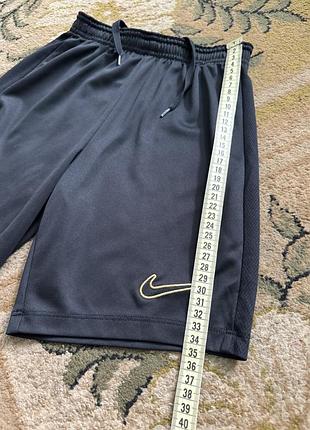 Шорти спортивні nike 6