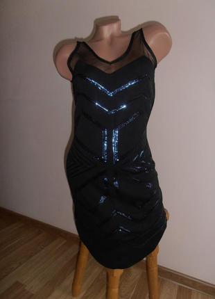 Нарядное коктейльное платье  расшито паетками