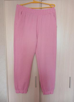 Спортивные штаны женские