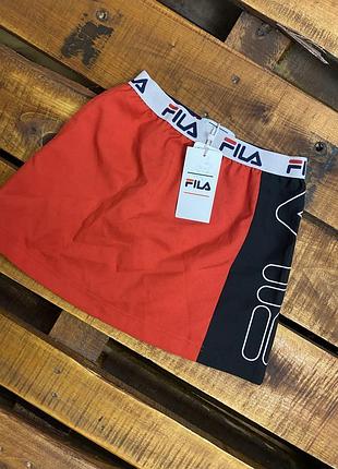 Жіноча коротка спідниця з принтом fila (філа хс-срр нова оригінал різнобарвна)