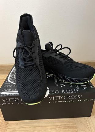 Чоловічі кросівки vito rossi 44р
