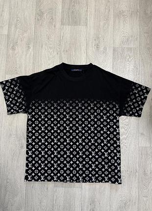 Футболка lv