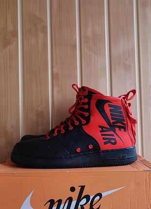 Кроссовки black nike low top running shoes from 1996