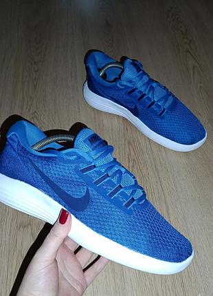 Кросівки для бігу nike lunarconverge