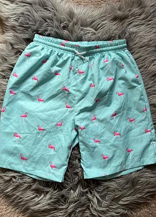 Класні шорти shein у фламінго
